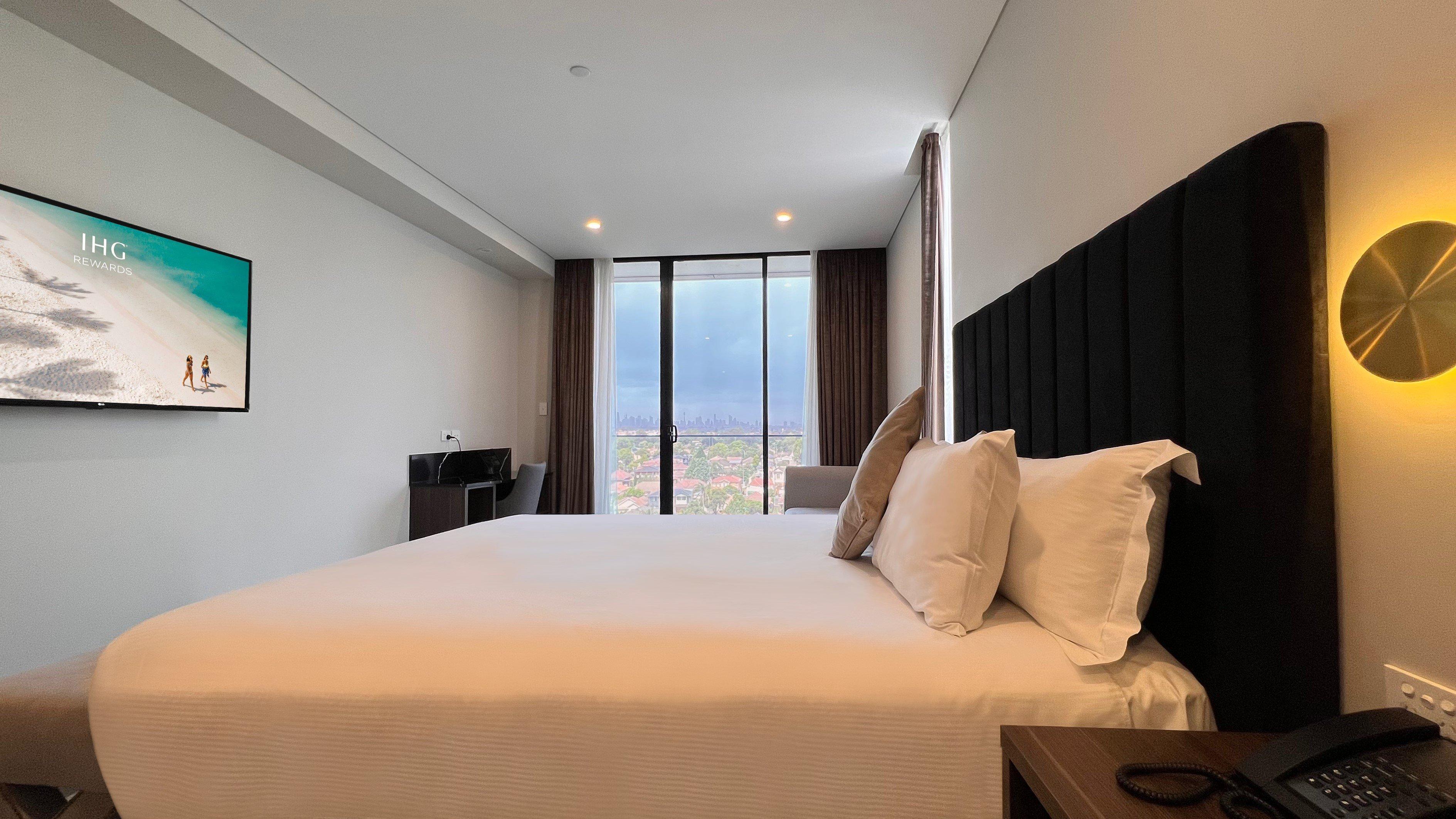Crowne Plaza Sydney Burwood By Ihg Hotel Exterior photo