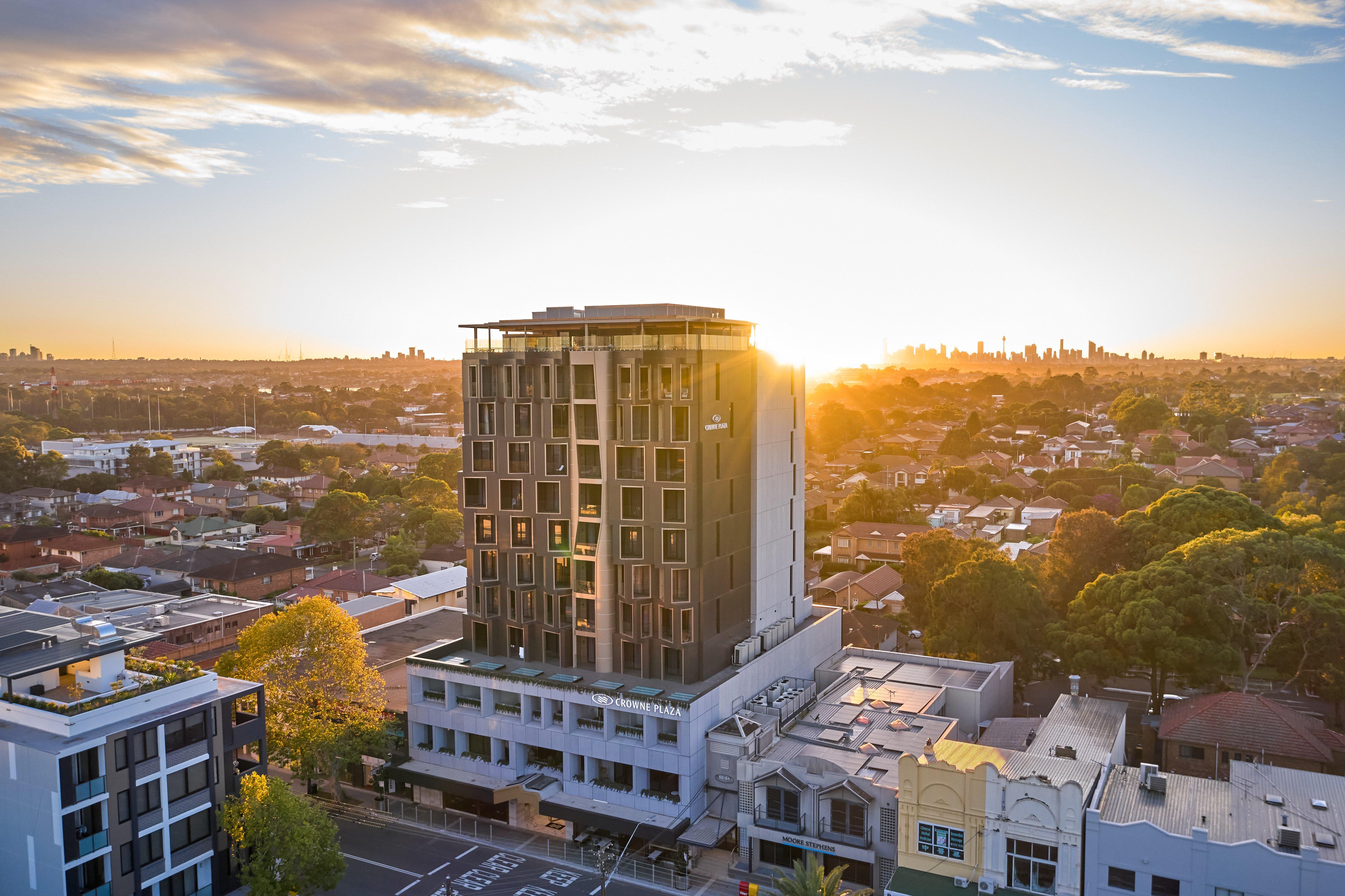 Crowne Plaza Sydney Burwood By Ihg Hotel Exterior photo