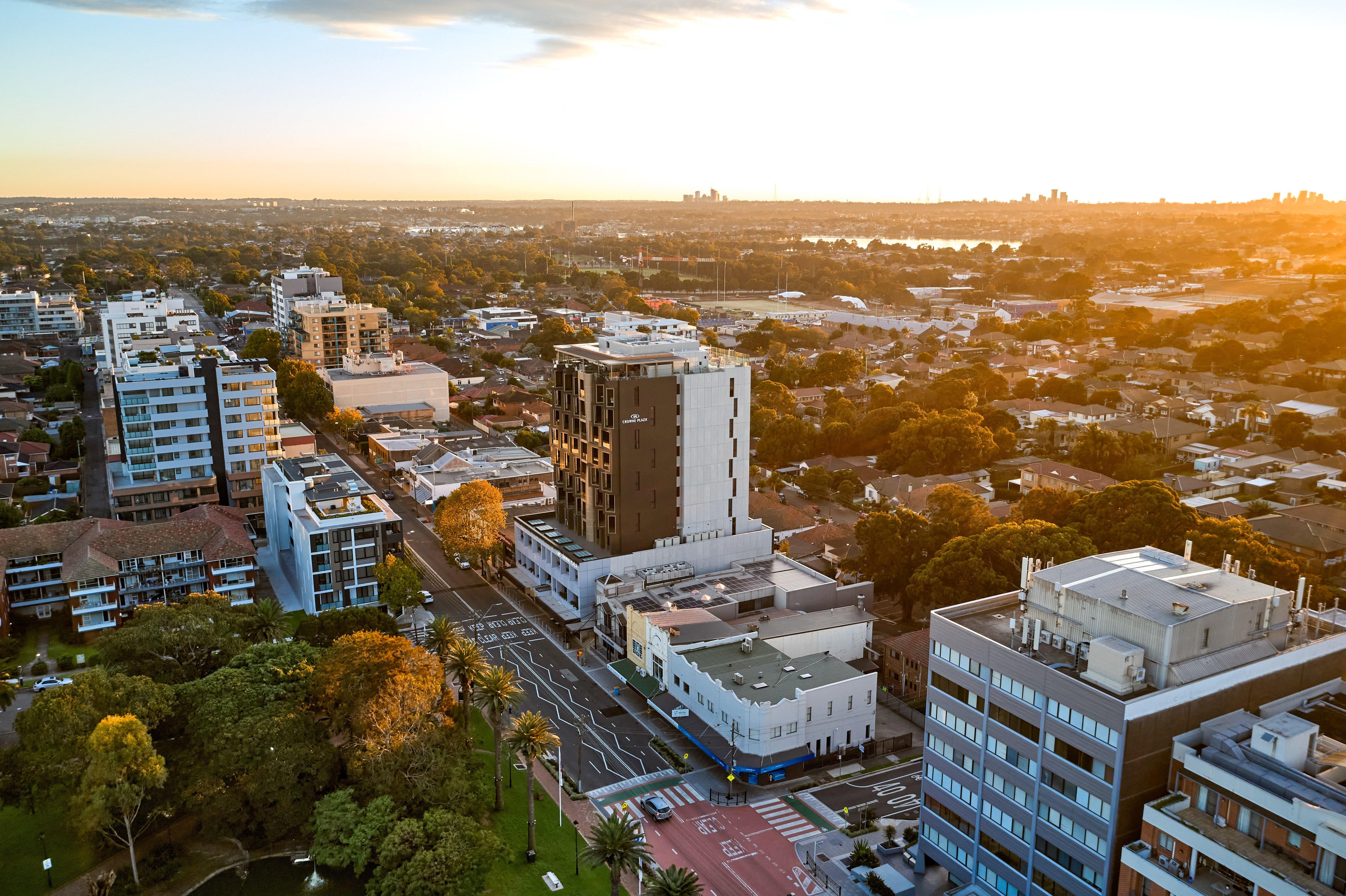 Crowne Plaza Sydney Burwood By Ihg Hotel Exterior photo